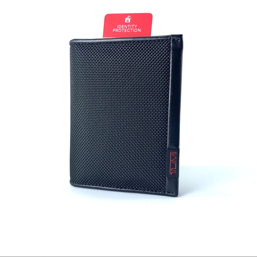 Tumi RFID Blocking L-Fold Wallet with ID Window - Picture 4 of 8